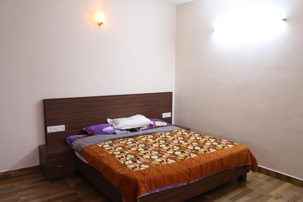 Adhithya Holidays Кодайканал Номер фото