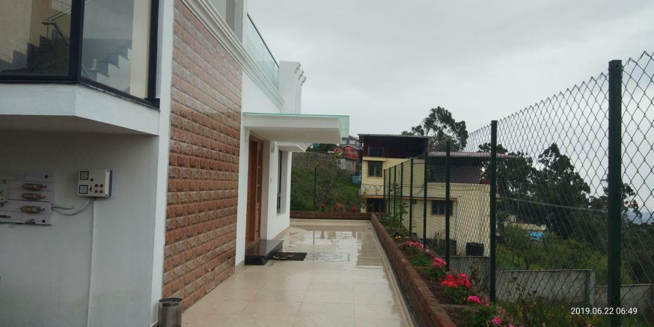 Adhithya Holidays Кодайканал Экстерьер фото